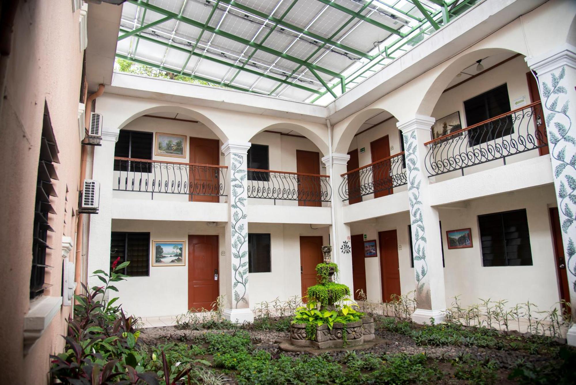 Hotel Villa Serena Escalon San Salvador Exterior foto