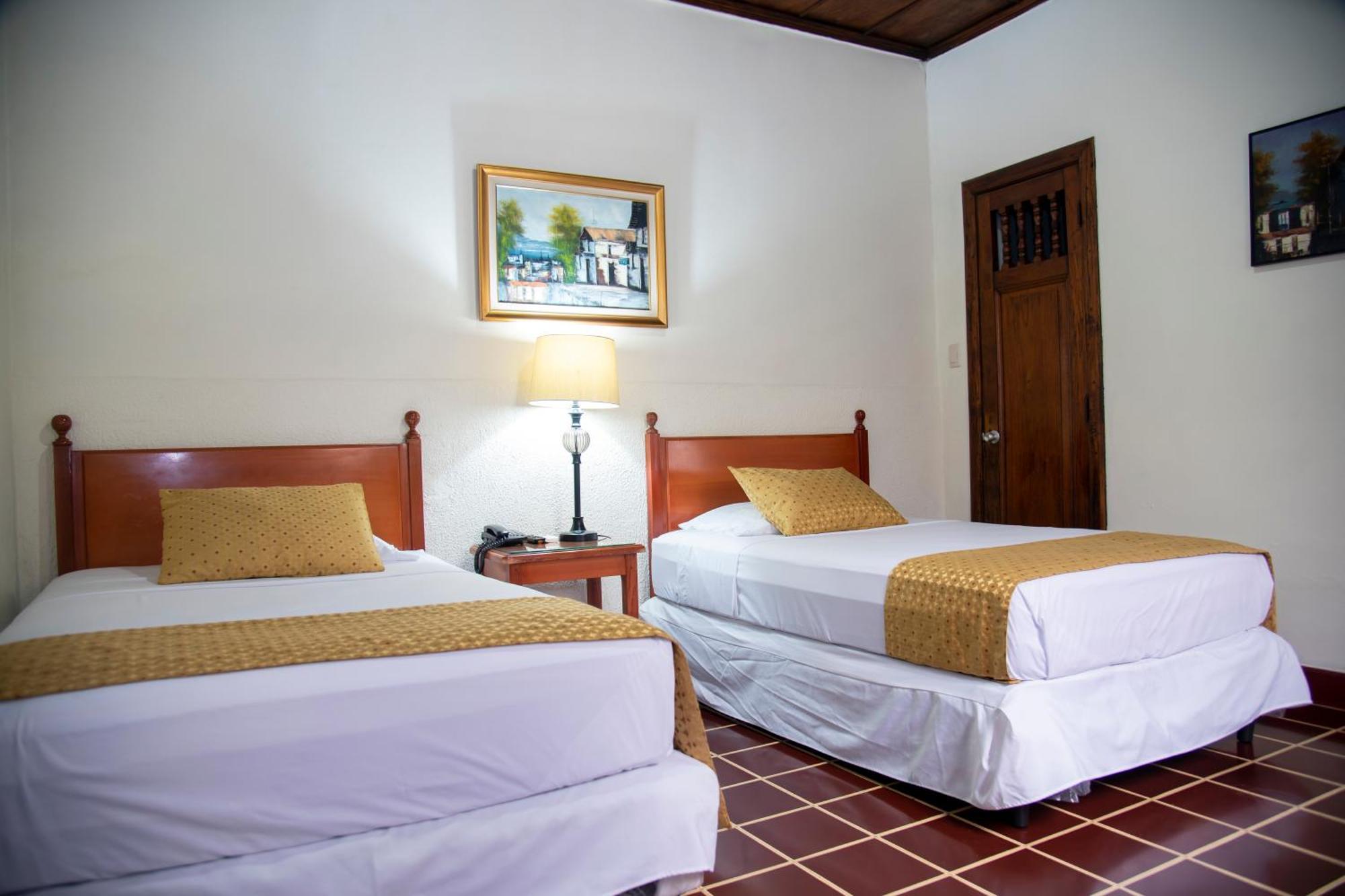Hotel Villa Serena Escalon San Salvador Exterior foto